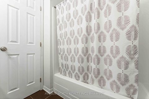 Photo 27 at 402 Ashbourne Crescent, Nepean (Stonebridge), Ottawa