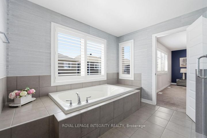 Photo 38 at 24 PONDHAWK Way, Nepean (Half Moon Bay), Ottawa