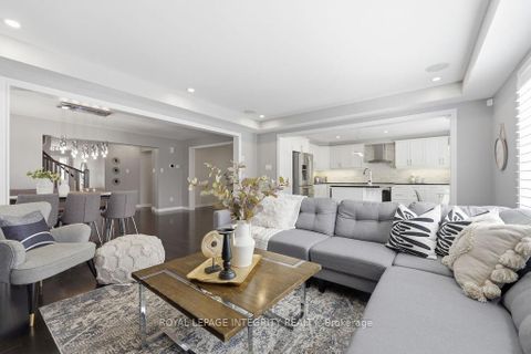 Photo 19 at 24 PONDHAWK Way, Nepean (Half Moon Bay), Ottawa