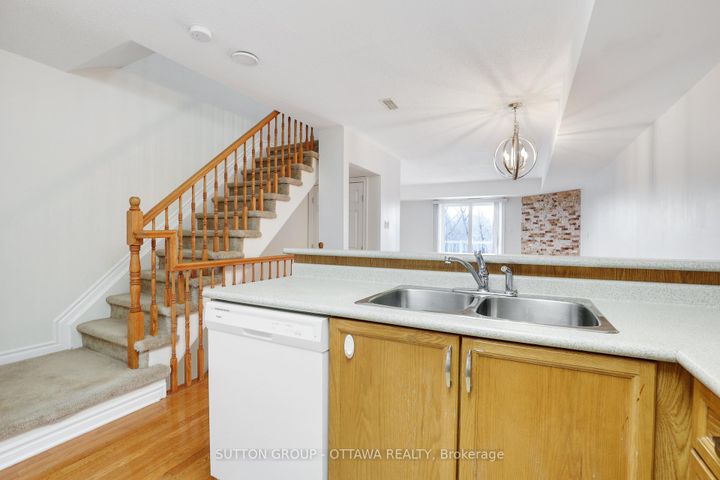 Photo 19 at 115 Tall Pines Private, Nepean (Leslie Park), Ottawa