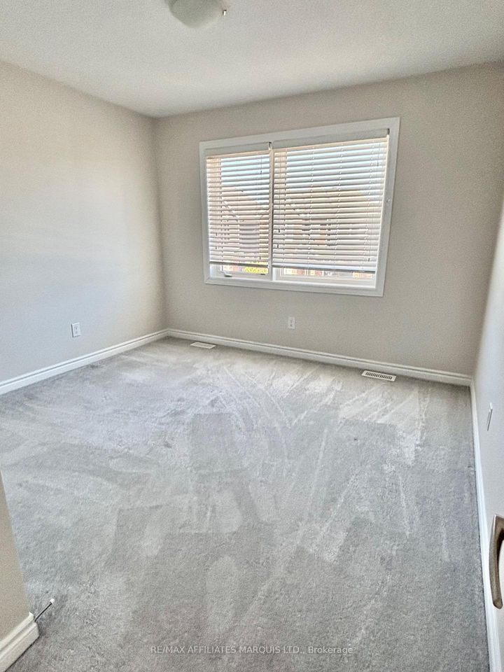 Photo 27 at 526 Sturnidae Street, Nepean (Half Moon Bay), Ottawa