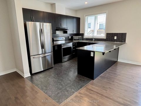 Photo 4 at 526 Sturnidae Street, Nepean (Half Moon Bay), Ottawa