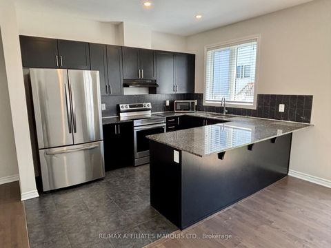 Photo 5 at 526 Sturnidae Street, Nepean (Half Moon Bay), Ottawa
