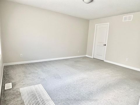 Photo 17 at 526 Sturnidae Street, Nepean (Half Moon Bay), Ottawa
