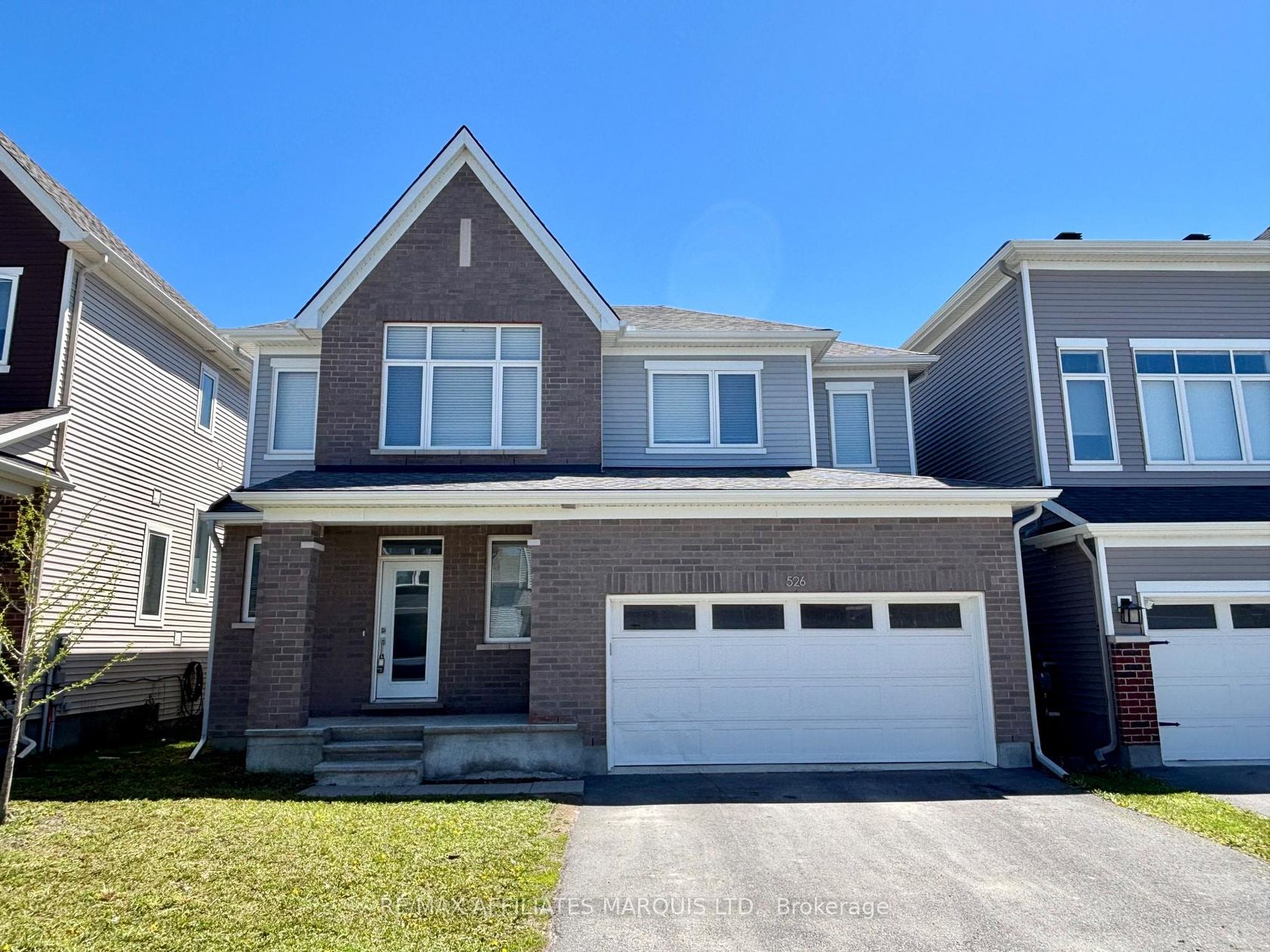 526 Sturnidae Street, Nepean (Half Moon Bay), Ottawa 