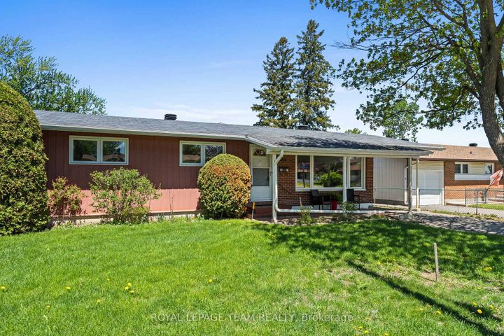 Photo 3 at 1131 Deer Park Road, Nepean (City View/Skyline/Fisher Heights/Parkwood Hills), Ottawa
