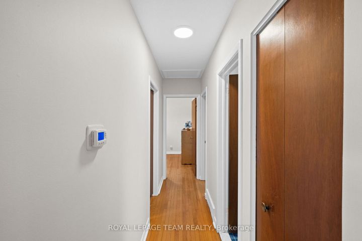 Photo 16 at 1131 Deer Park Road, Nepean (City View/Skyline/Fisher Heights/Parkwood Hills), Ottawa