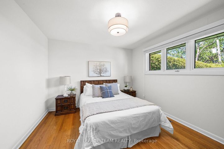 Photo 17 at 1131 Deer Park Road, Nepean (City View/Skyline/Fisher Heights/Parkwood Hills), Ottawa