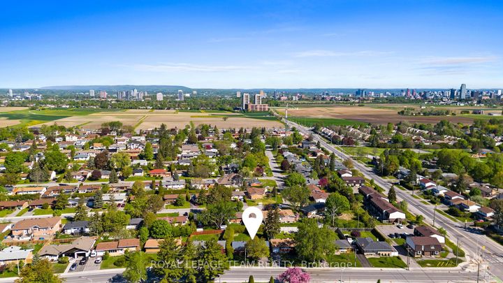 Photo 42 at 1131 Deer Park Road, Nepean (City View/Skyline/Fisher Heights/Parkwood Hills), Ottawa