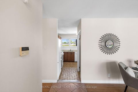 Photo 6 at 1131 Deer Park Road, Nepean (City View/Skyline/Fisher Heights/Parkwood Hills), Ottawa