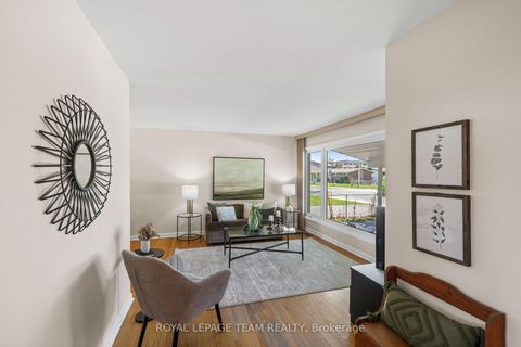 Photo 7 at 1131 Deer Park Road, Nepean (City View/Skyline/Fisher Heights/Parkwood Hills), Ottawa