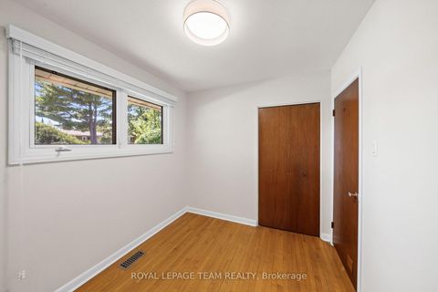 Photo 26 at 1131 Deer Park Road, Nepean (City View/Skyline/Fisher Heights/Parkwood Hills), Ottawa
