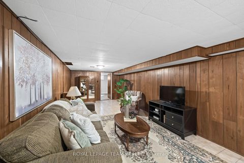 Photo 30 at 1131 Deer Park Road, Nepean (City View/Skyline/Fisher Heights/Parkwood Hills), Ottawa