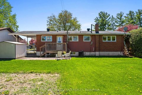 Photo 39 at 1131 Deer Park Road, Nepean (City View/Skyline/Fisher Heights/Parkwood Hills), Ottawa