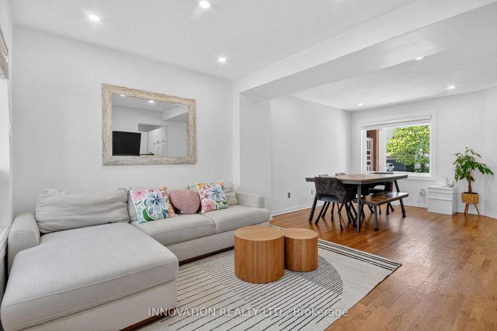 Photo 4 at 234 Mountshannon Drive, Nepean (Longfields), Ottawa