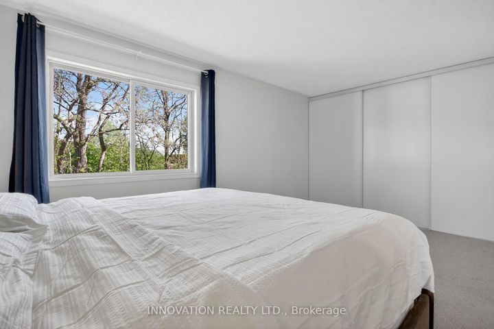 Photo 16 at 234 Mountshannon Drive, Nepean (Longfields), Ottawa