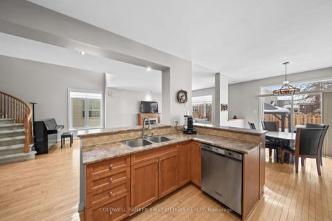 Photo 6 at 6A ROSETTA Avenue, Nepean (Barrhaven East), Ottawa