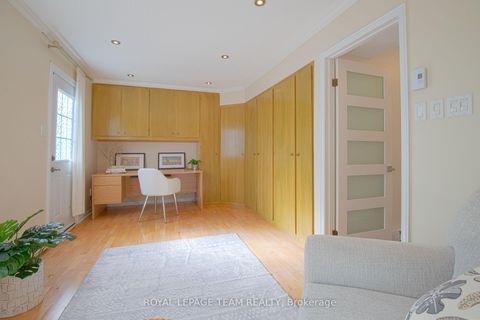 Photo 24 at 8 Moorside Private, Nepean (Carleton Heights), Ottawa
