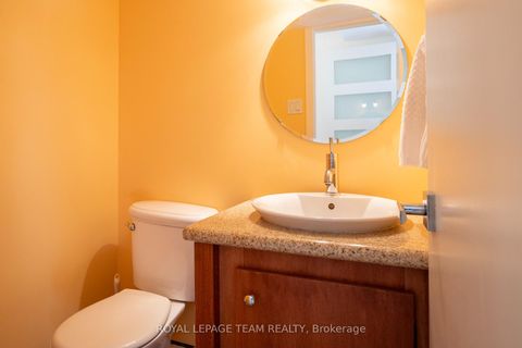 Photo 26 at 8 Moorside Private, Nepean (Carleton Heights), Ottawa