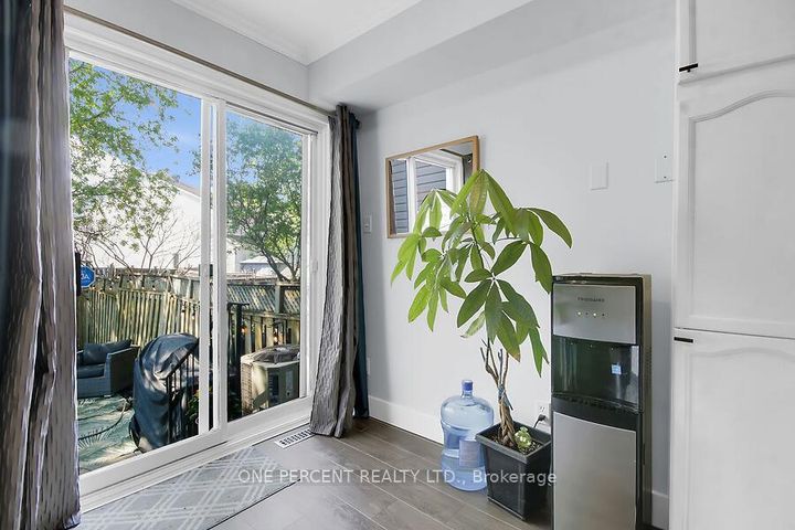 Photo 10 at 166 Beatrice Drive, Nepean (Longfields), Ottawa