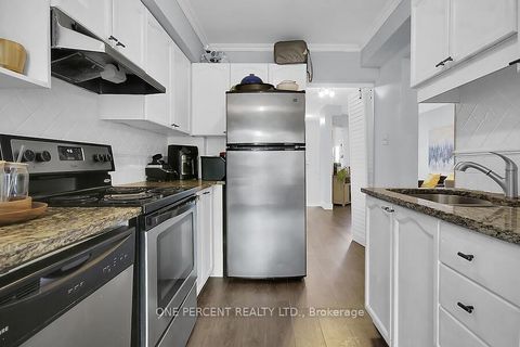 Photo 7 at 166 Beatrice Drive, Nepean (Longfields), Ottawa