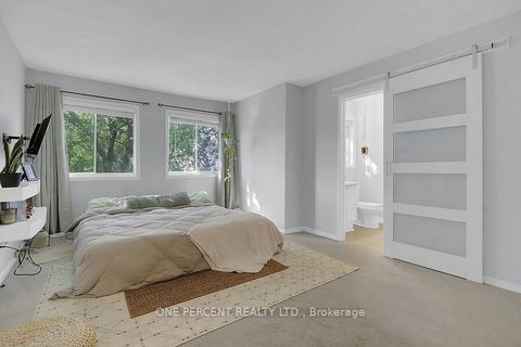 Photo 12 at 166 Beatrice Drive, Nepean (Longfields), Ottawa