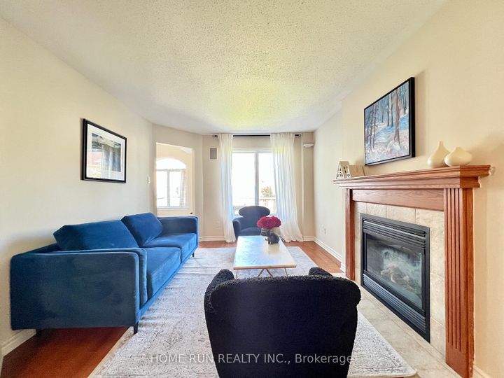 Photo 6 at 217 Deerfox Drive, Nepean (Longfields), Ottawa
