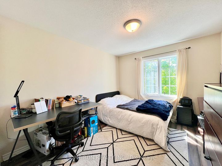Photo 17 at 217 Deerfox Drive, Nepean (Longfields), Ottawa