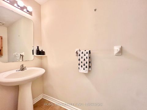 Photo 12 at 217 Deerfox Drive, Nepean (Longfields), Ottawa