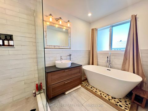 Photo 15 at 217 Deerfox Drive, Nepean (Longfields), Ottawa