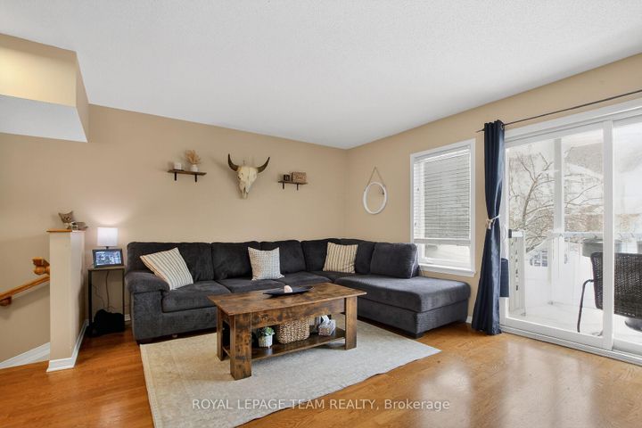 Photo 11 at 255 Deercroft Avenue, Nepean (Longfields), Ottawa