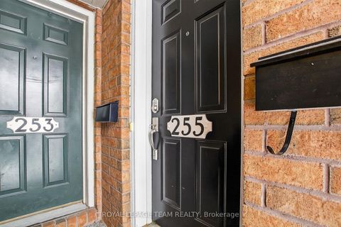 Photo 1 at 255 Deercroft Avenue, Nepean (Longfields), Ottawa