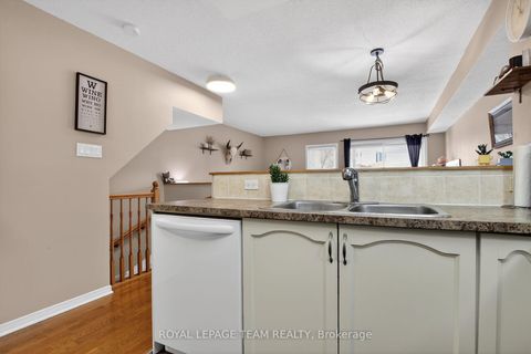 Photo 6 at 255 Deercroft Avenue, Nepean (Longfields), Ottawa