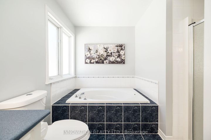 Photo 21 at 30 Mountain Ash Drive, Nepean (Barrhaven East), Ottawa