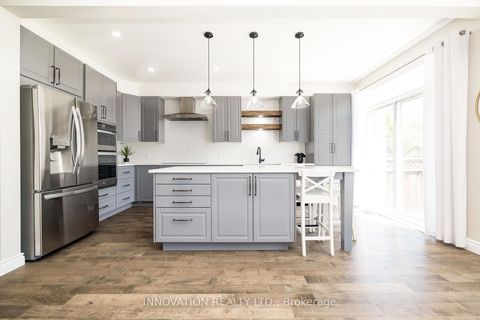 Photo 8 at 30 Mountain Ash Drive, Nepean (Barrhaven East), Ottawa