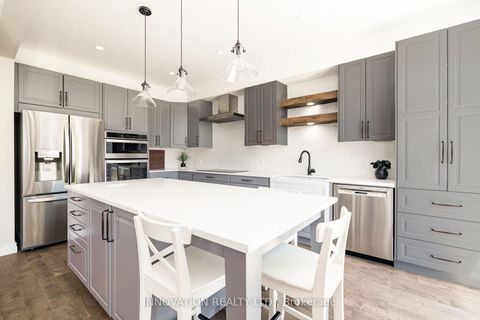 Photo 9 at 30 Mountain Ash Drive, Nepean (Barrhaven East), Ottawa