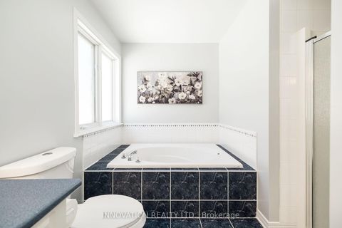 Photo 21 at 30 Mountain Ash Drive, Nepean (Barrhaven East), Ottawa