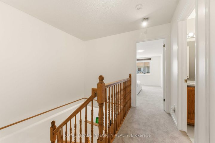 Photo 12 at 13 Southpointe Avenue, Nepean (Longfields), Ottawa