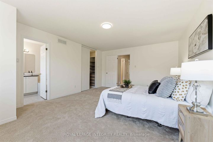 Photo 14 at 13 Southpointe Avenue, Nepean (Longfields), Ottawa