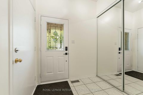 Photo 2 at 13 Southpointe Avenue, Nepean (Longfields), Ottawa