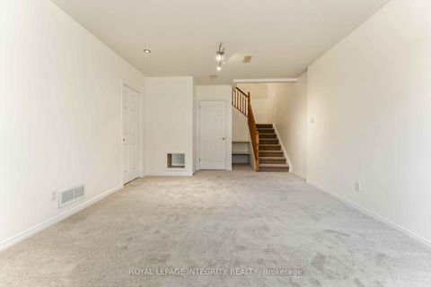 Photo 23 at 13 Southpointe Avenue, Nepean (Longfields), Ottawa