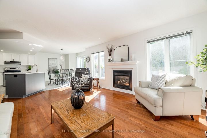 Photo 18 at 14 VISTAPOINTE Drive, Nepean (Barrhaven East), Ottawa