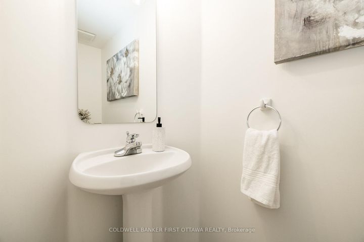 Photo 20 at 14 VISTAPOINTE Drive, Nepean (Barrhaven East), Ottawa