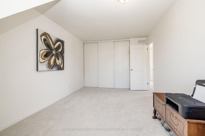 Photo 32 at 14 VISTAPOINTE Drive, Nepean (Barrhaven East), Ottawa