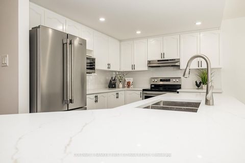 Photo 9 at 14 VISTAPOINTE Drive, Nepean (Barrhaven East), Ottawa
