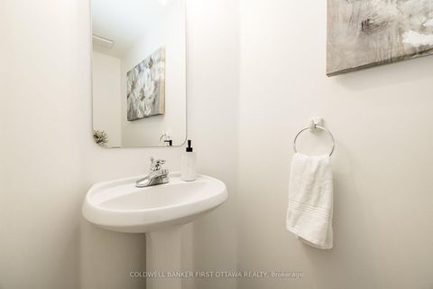 Photo 20 at 14 VISTAPOINTE Drive, Nepean (Barrhaven East), Ottawa
