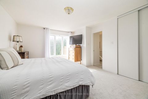 Photo 25 at 14 VISTAPOINTE Drive, Nepean (Barrhaven East), Ottawa