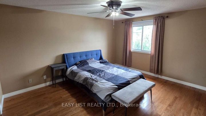 Photo 8 at 35 Ivylea Street, Nepean (Craig Henry/Woodvale), Ottawa