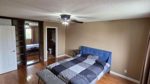 Photo 9 at 35 Ivylea Street, Nepean (Craig Henry/Woodvale), Ottawa
