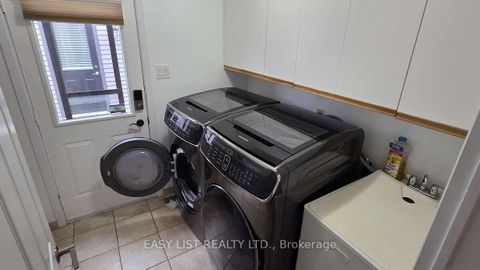 Photo 22 at 35 Ivylea Street, Nepean (Craig Henry/Woodvale), Ottawa
